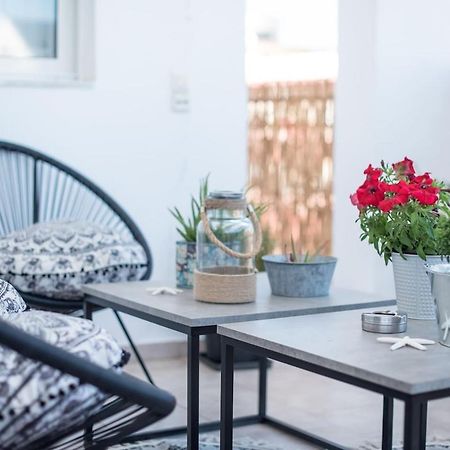 פרבזה Nisos Apartment מראה חיצוני תמונה